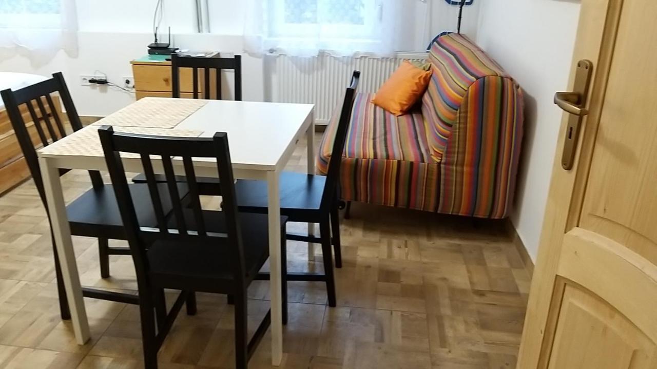 O-Ujlak Apartman Budapest Exterior foto
