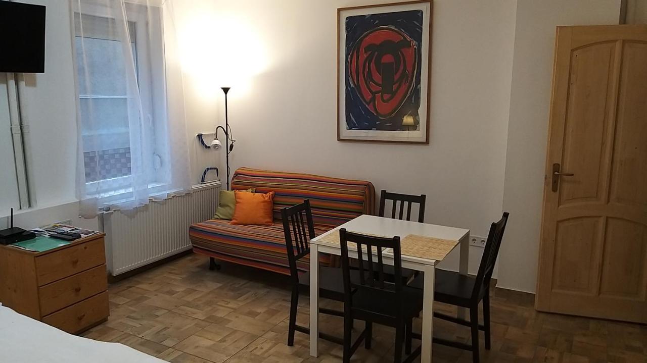 O-Ujlak Apartman Budapest Exterior foto