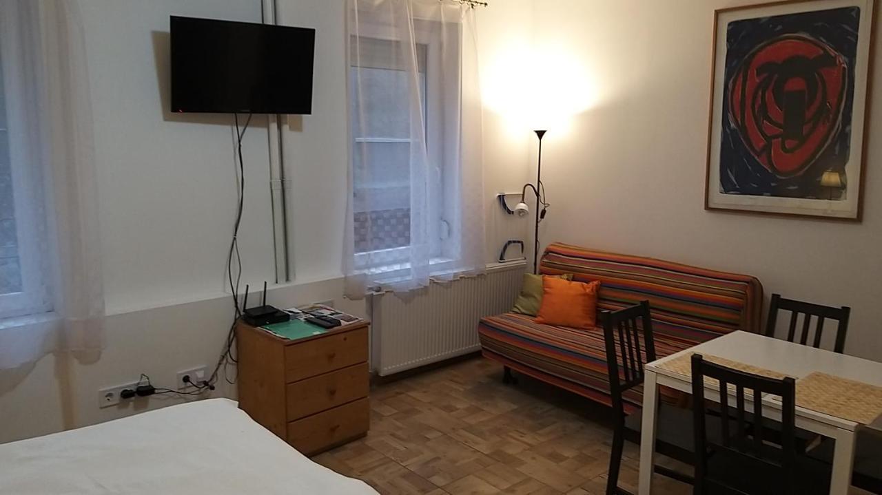 O-Ujlak Apartman Budapest Exterior foto